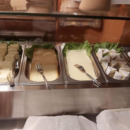 Stary Toruń Hotel Legenda מראה חיצוני תמונה