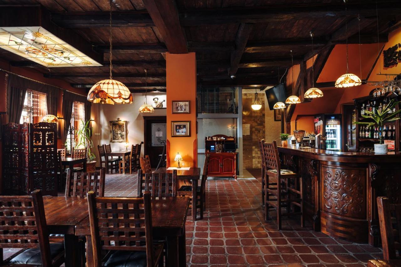 Stary Toruń Hotel Legenda מראה חיצוני תמונה