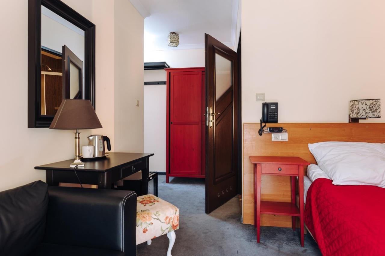 Stary Toruń Hotel Legenda מראה חיצוני תמונה