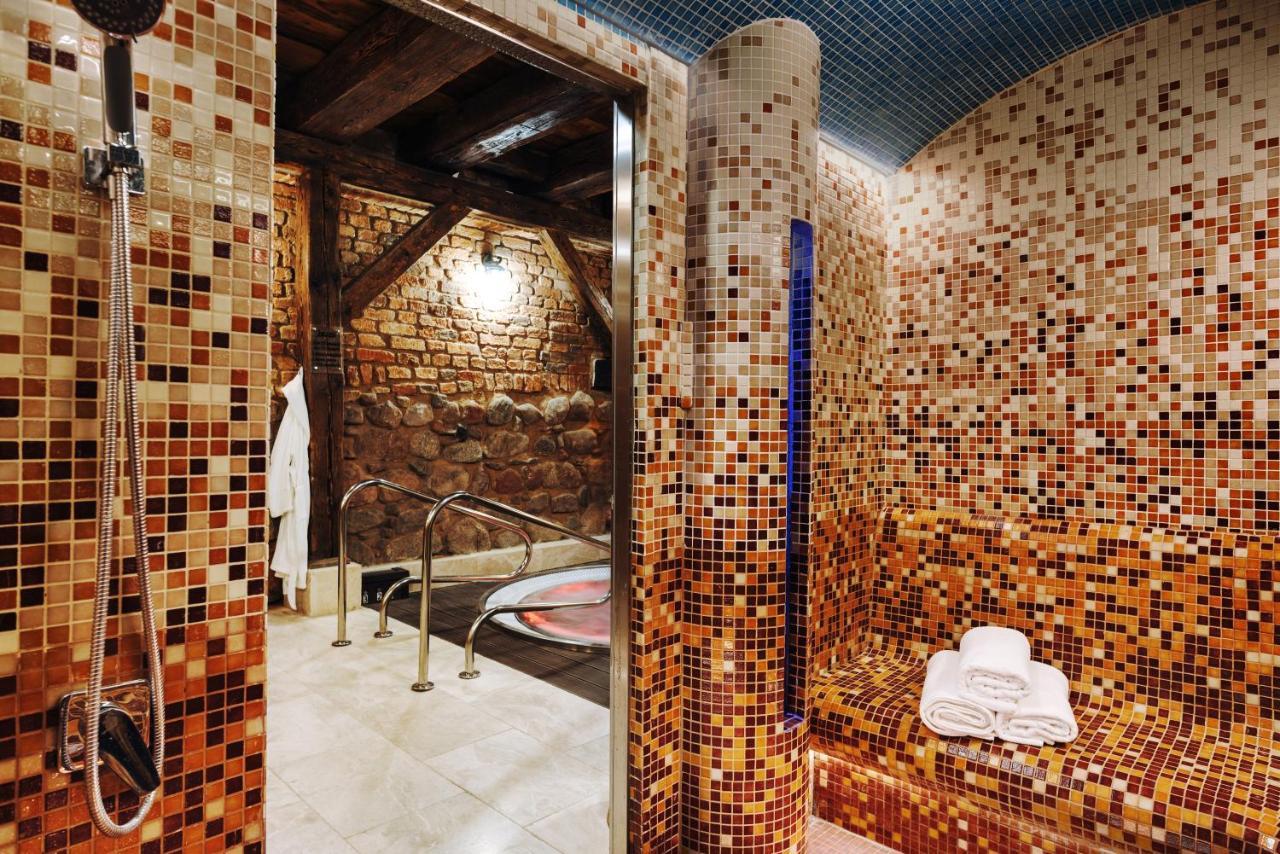 Stary Toruń Hotel Legenda מראה חיצוני תמונה