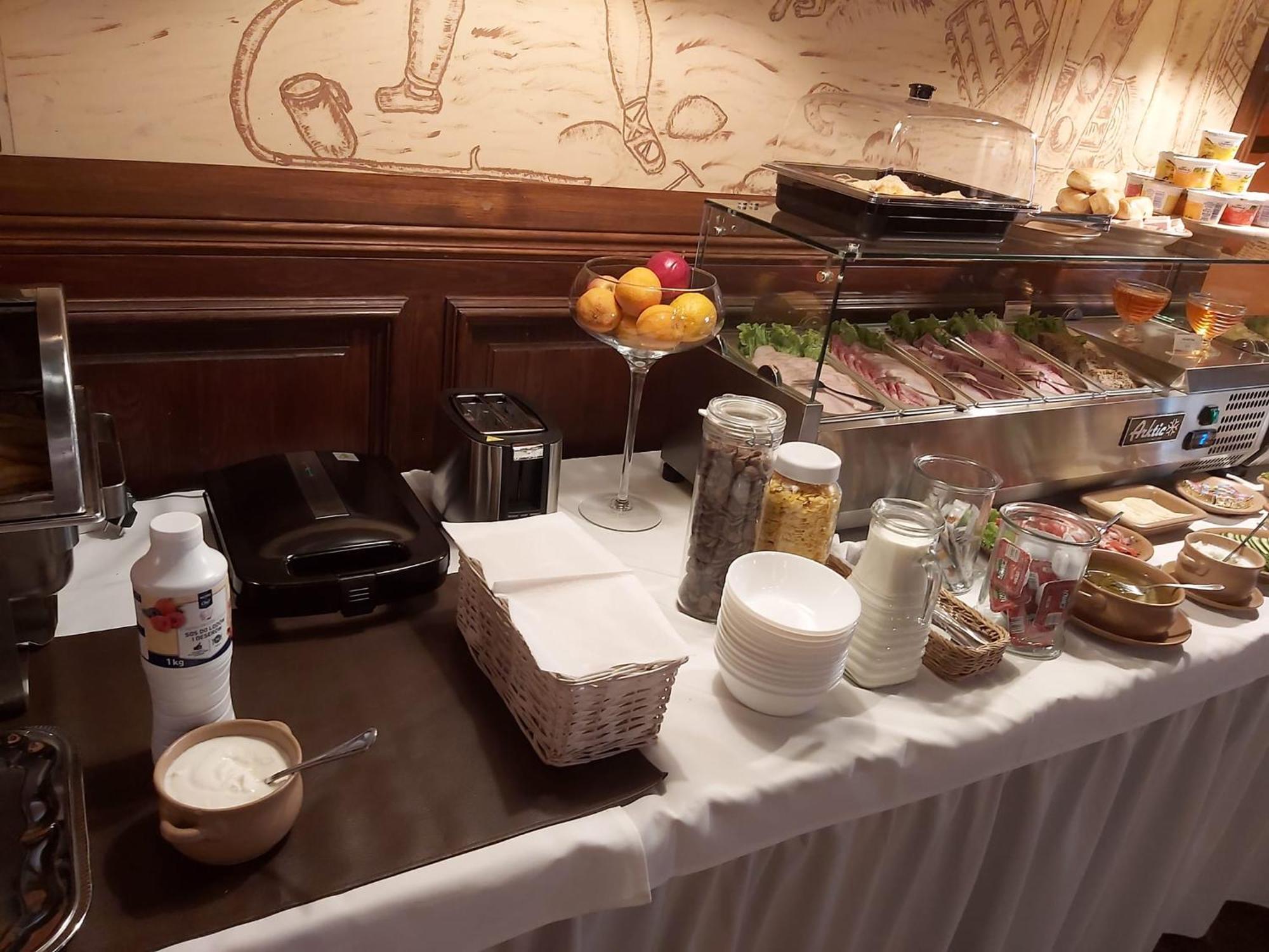 Stary Toruń Hotel Legenda מראה חיצוני תמונה